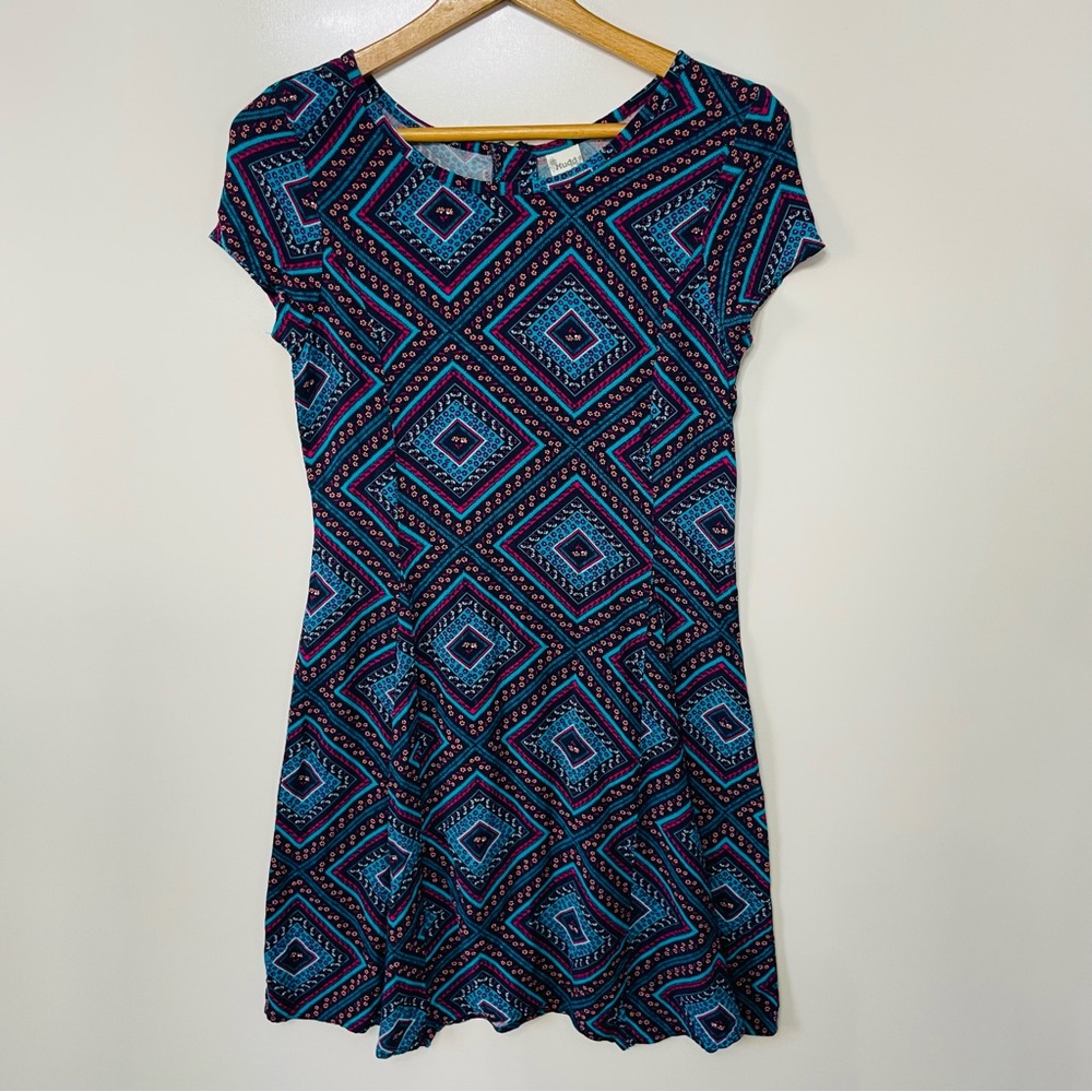 Mudd Girls Short Sleeve Blue and Pink Mini Dress Assymetrical Hem, Size 16